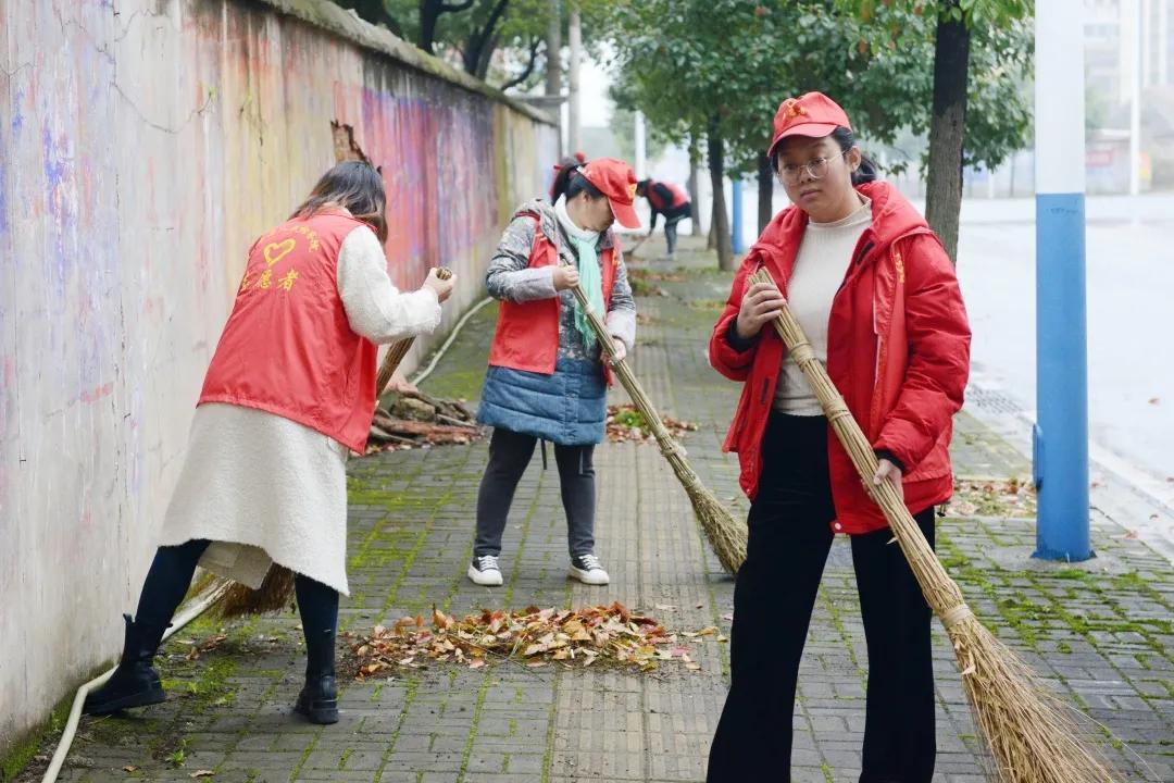 【2021年11期】临澧县检察院践行学习雷锋好榜样