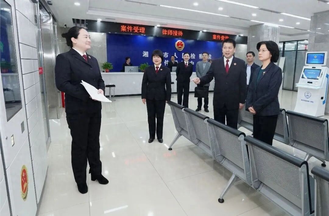 把党中央决策部署落实到检察履职全过程